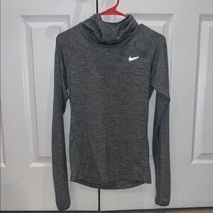 Nike Women's Gray Long Sleeve Top